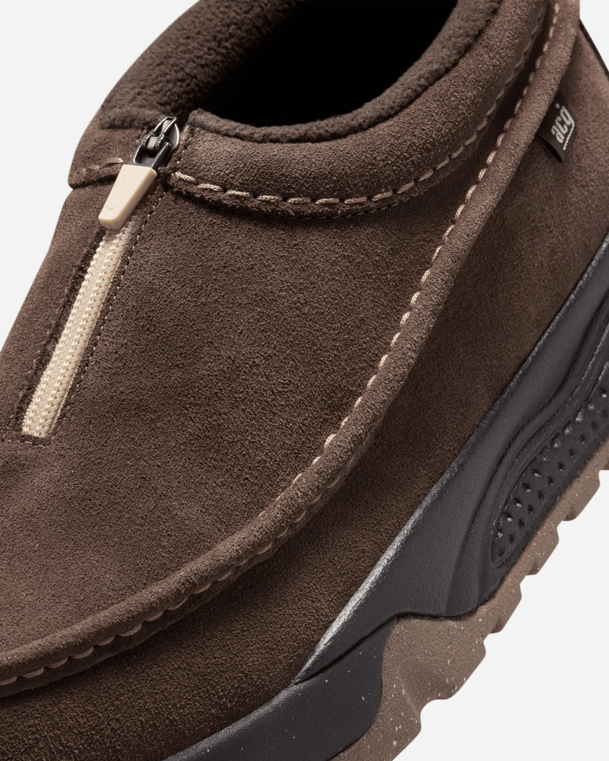 ACG Izy