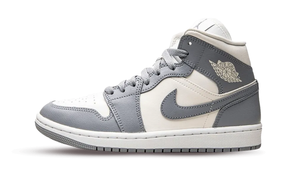 Air Jordan 1 Mid WMNS Stealth