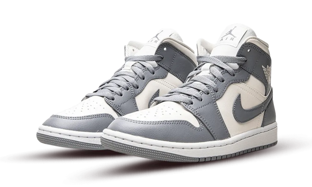 Air Jordan 1 Mid WMNS Stealth