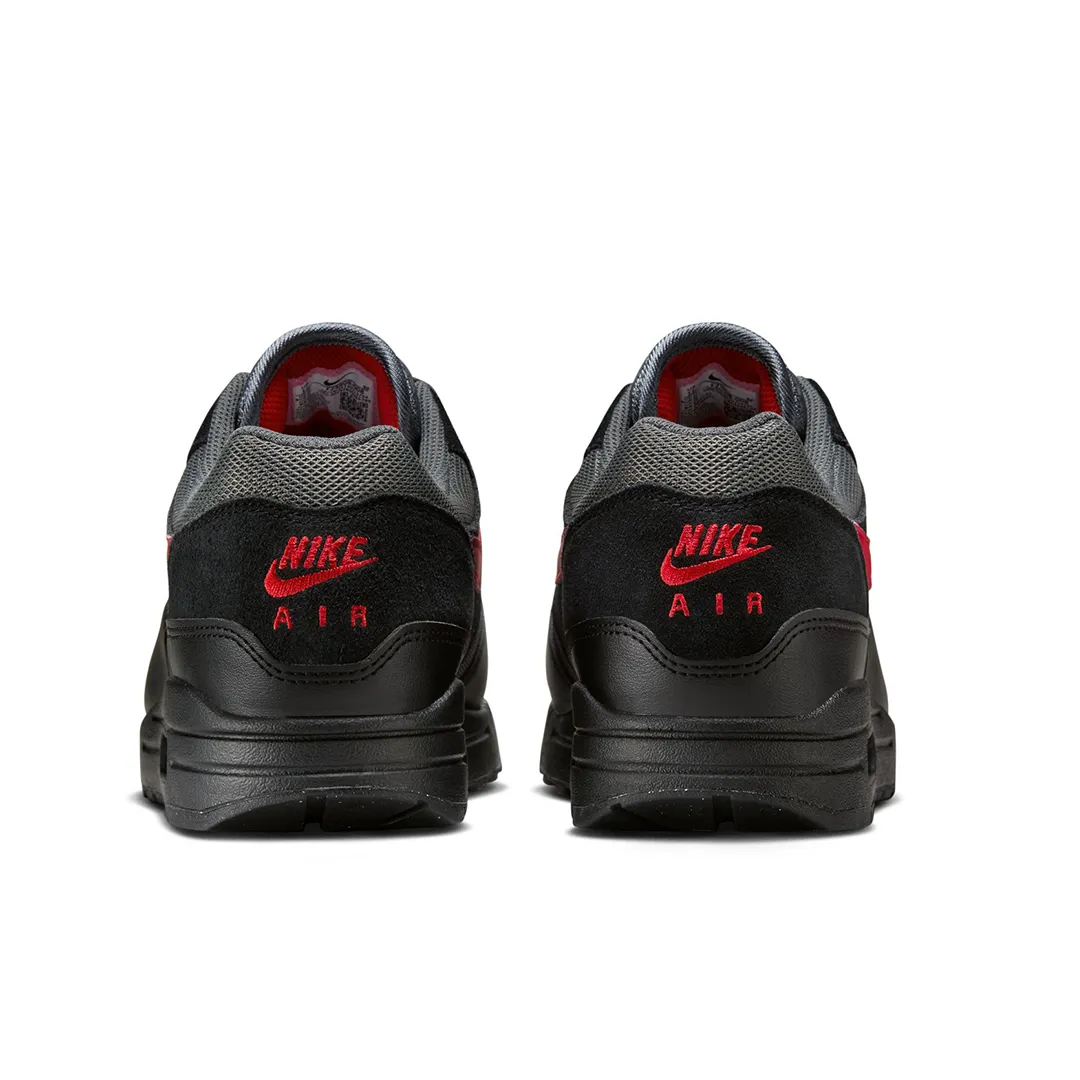 AIR MAX 1 ESSENTIALS BLACK/UNIVERSITY RED