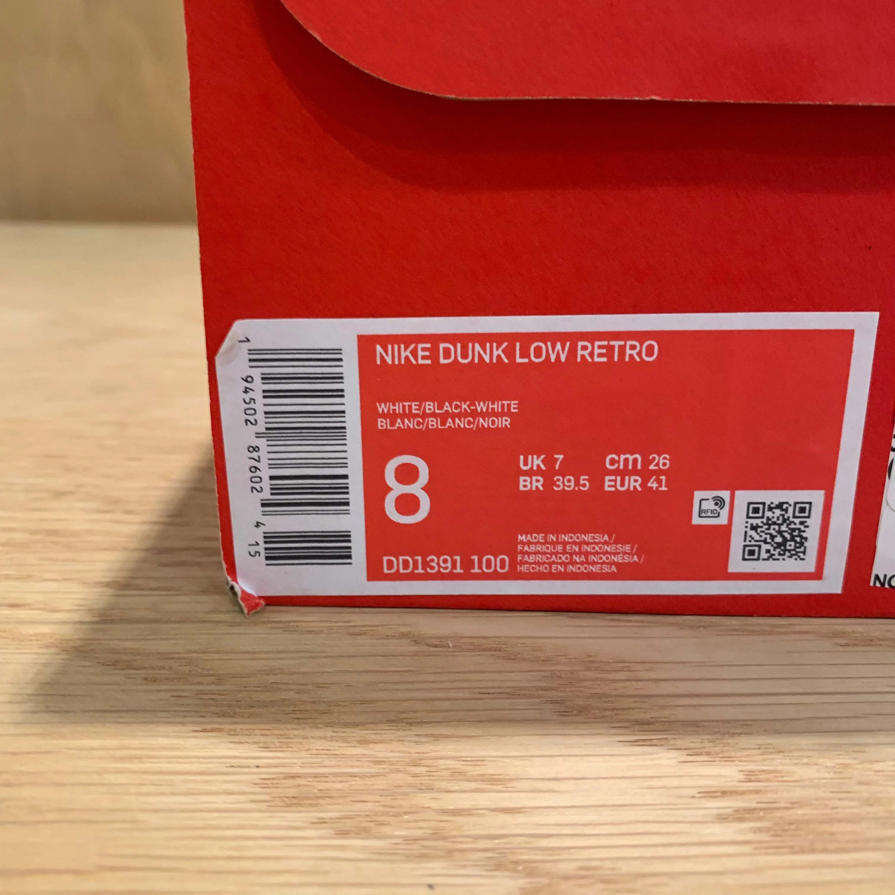 JJ Nike Dunk Low Panda Size 8M/9.5W (NEW)