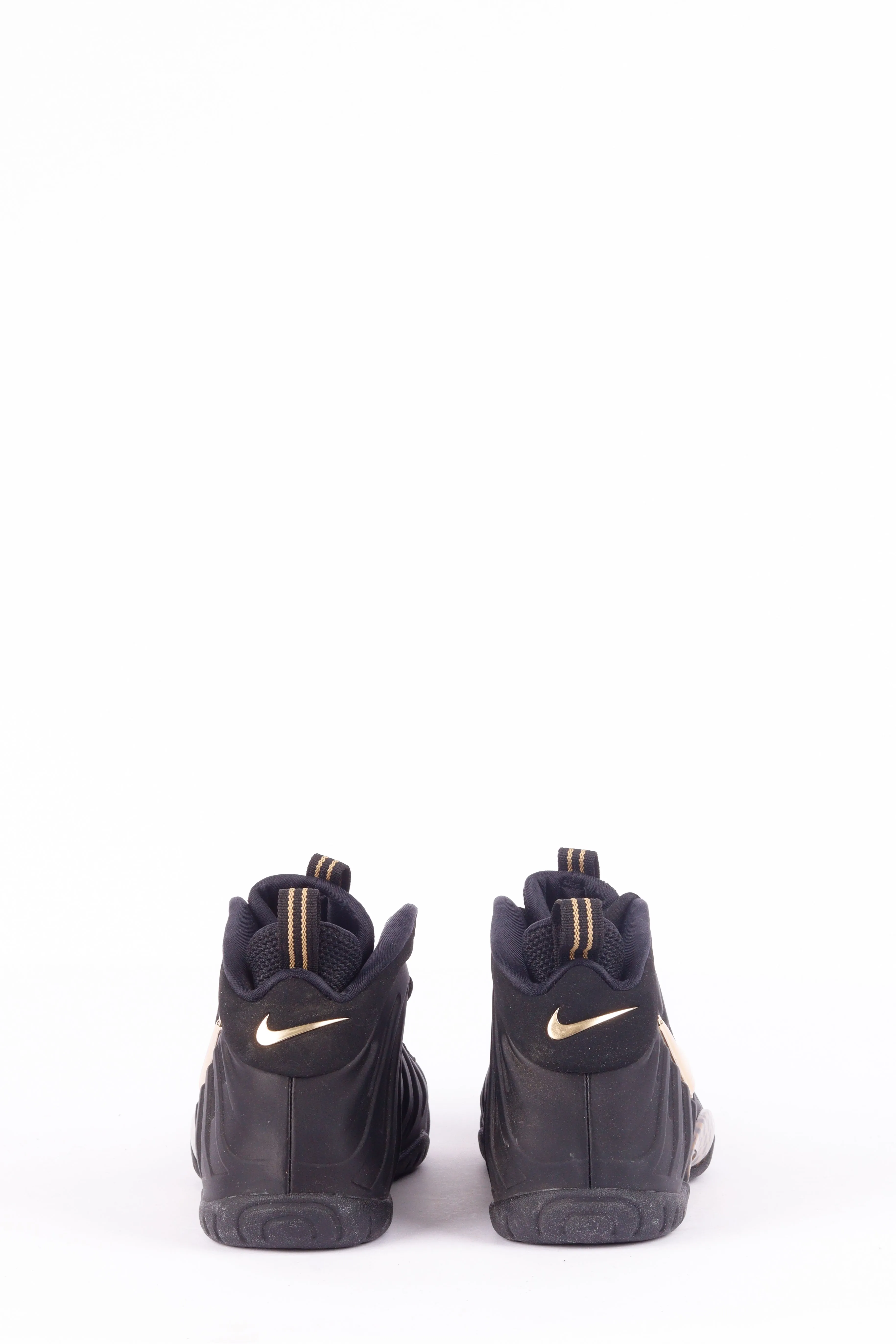 Nike Air Foamposite Pro 'Black Metallic Gold' (2018)