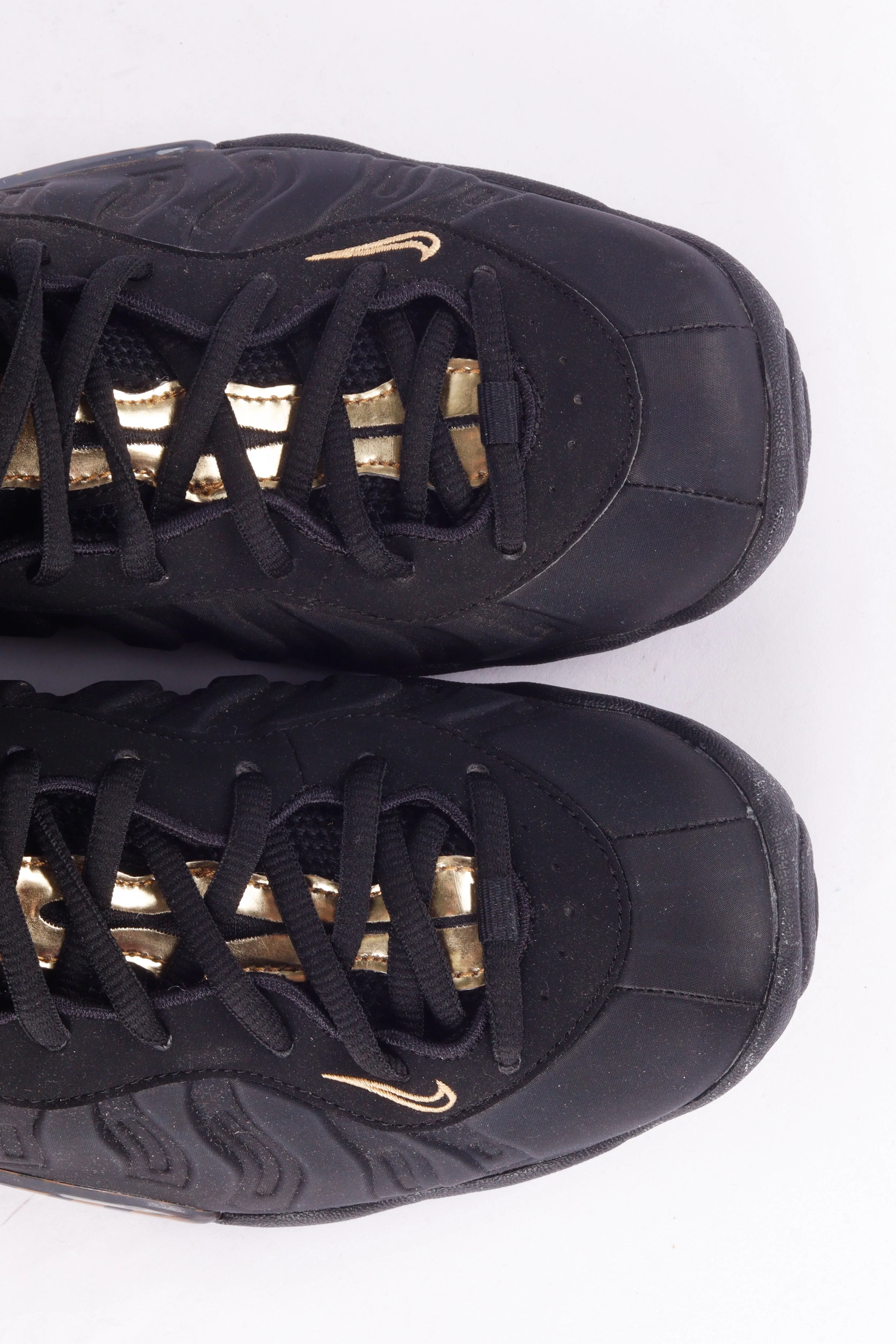 Nike Air Foamposite Pro 'Black Metallic Gold' (2018)