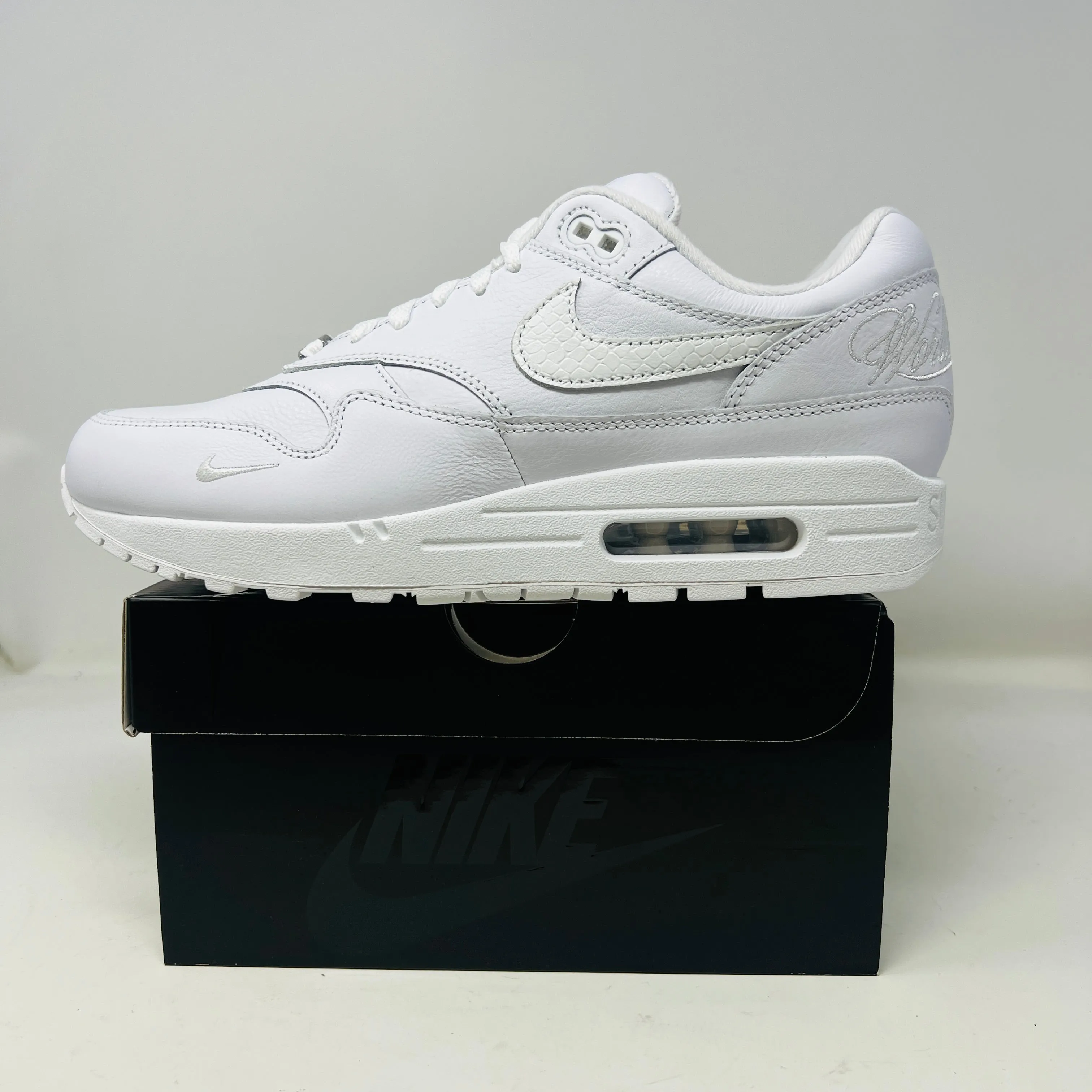 Nike Air Max 1 '87 SP Supreme Triple White