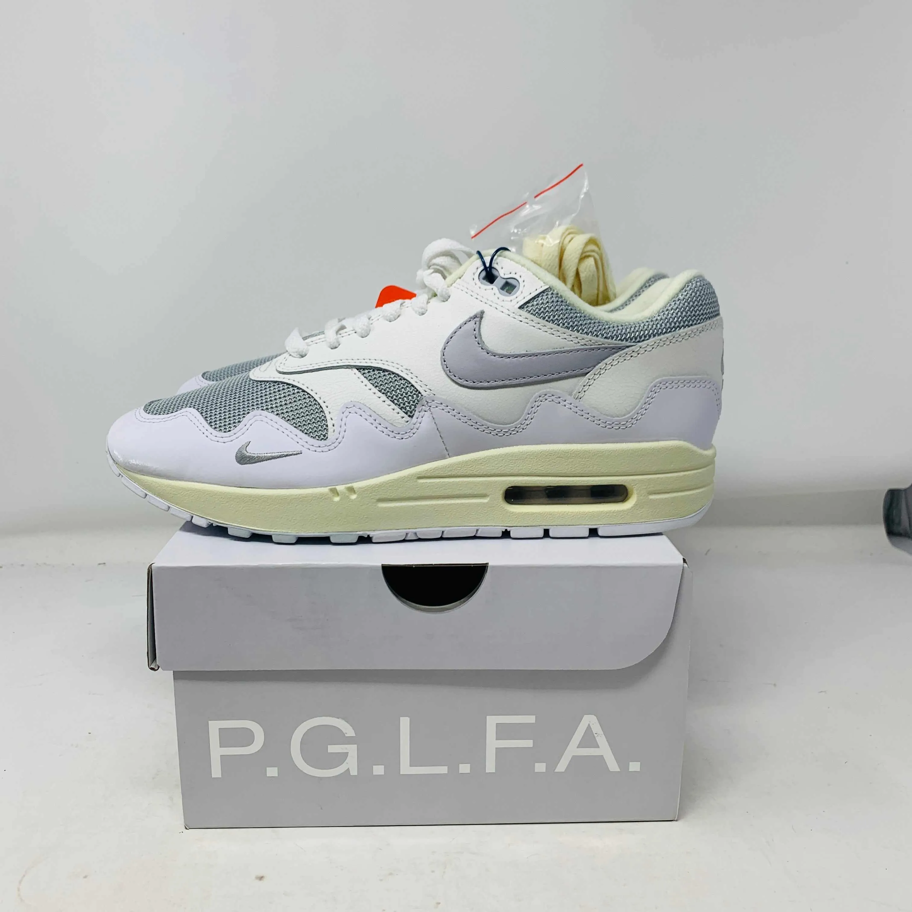 Nike Air Max 1 Patta Waves White