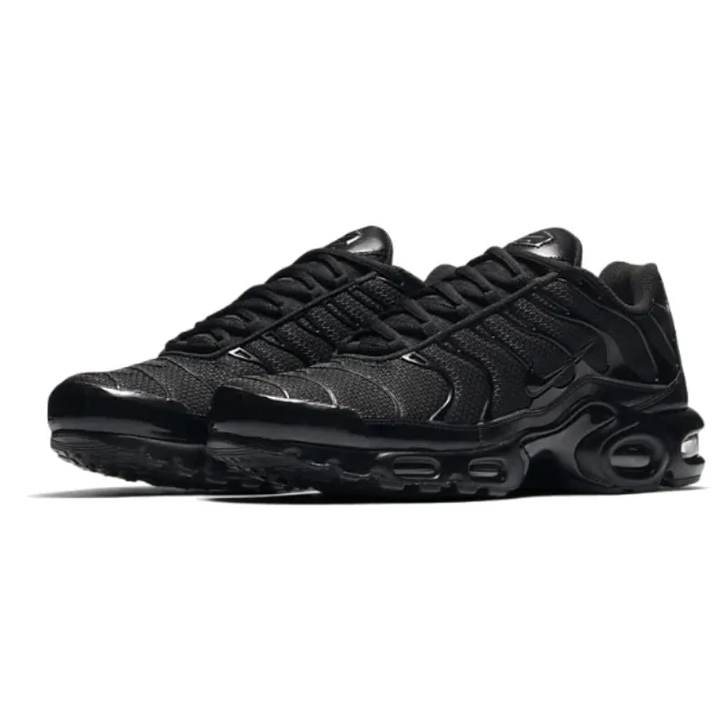 Nike Air Max Plus Triple Black