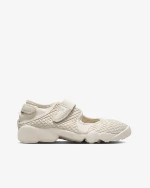 Nike - Air Rift Sneakers - (Light Orewood/Brown)