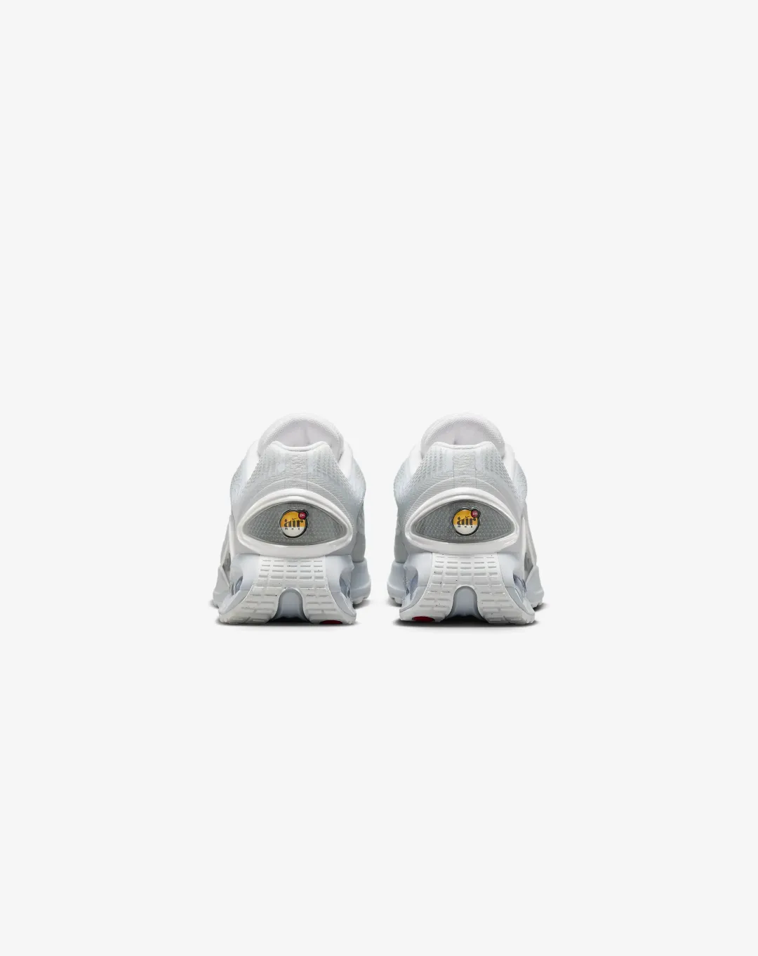 Nike Airmax DN 'Triple White' Sneakers