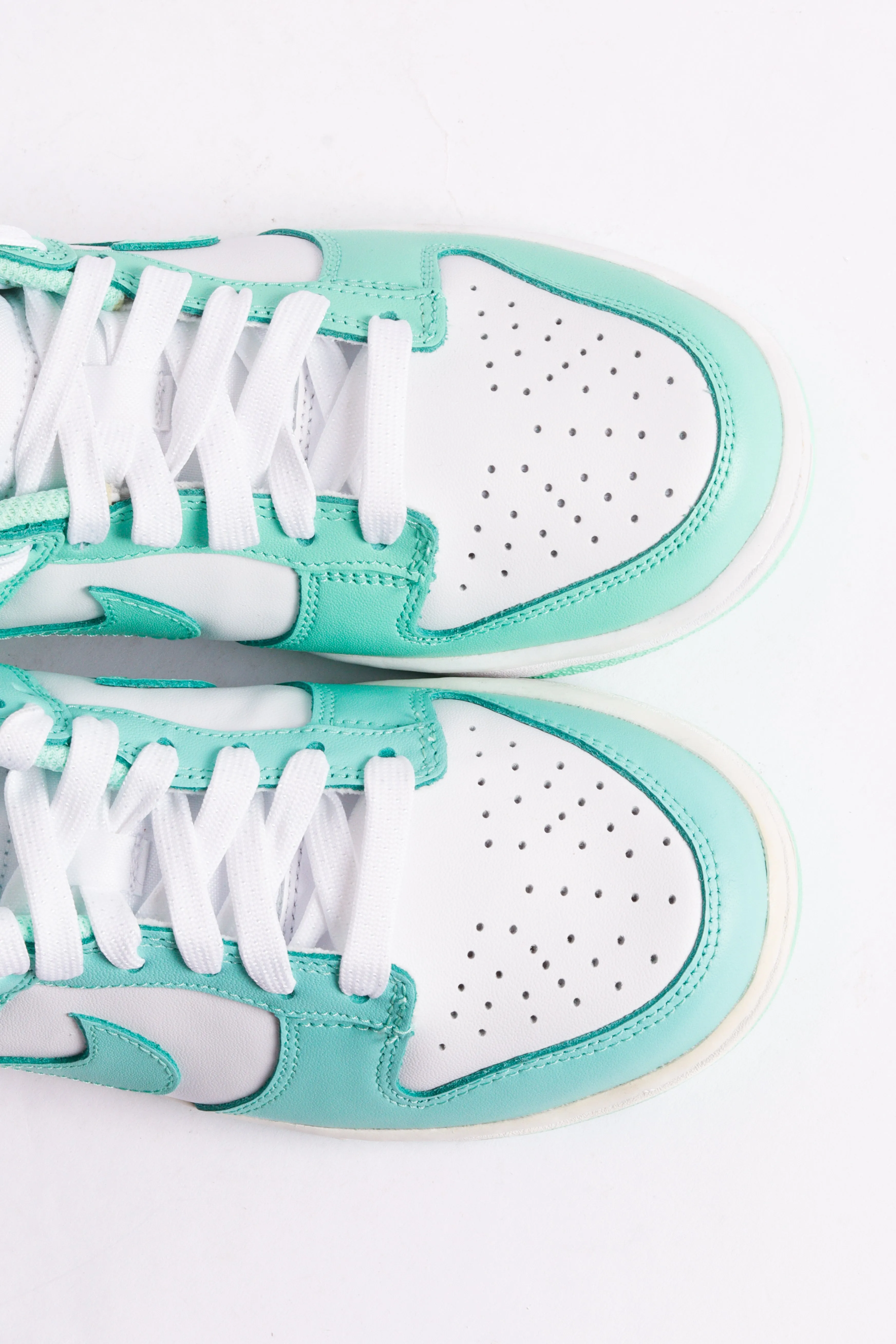 Nike Dunk Low 'Green Glow' (2021) [W]