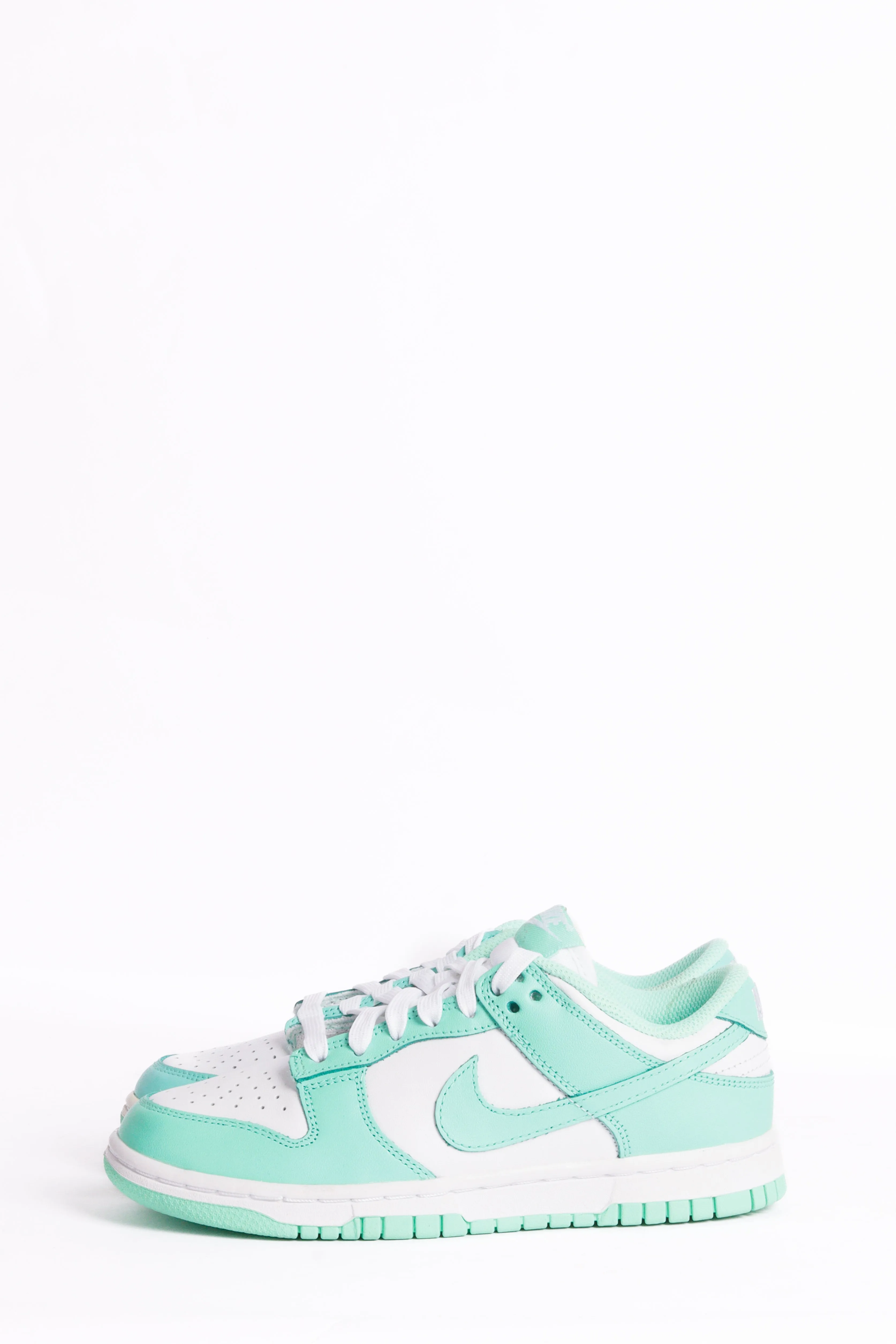Nike Dunk Low 'Green Glow' (2021) [W]