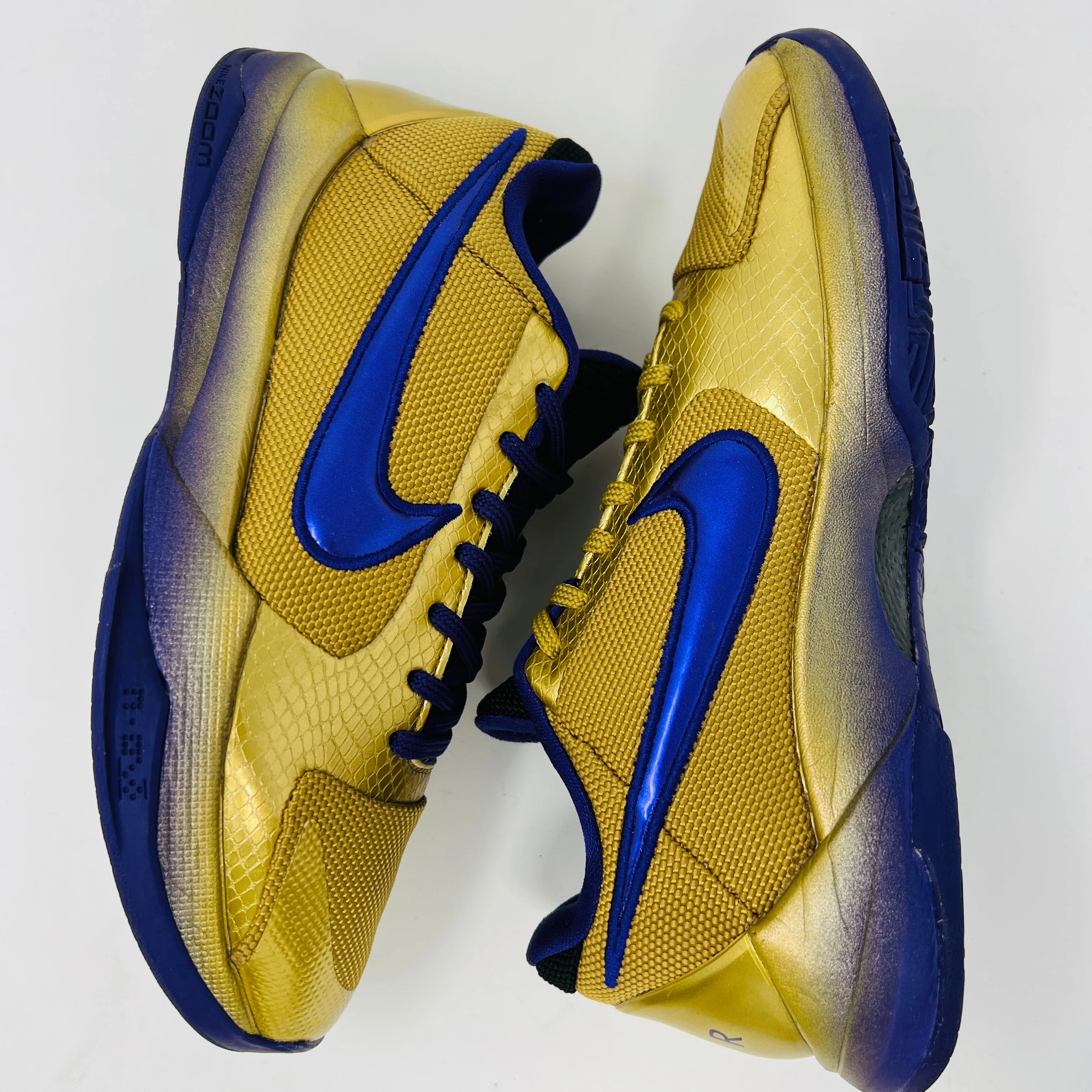 Nike Kobe 5 Protro Undefeated Hall of Fame