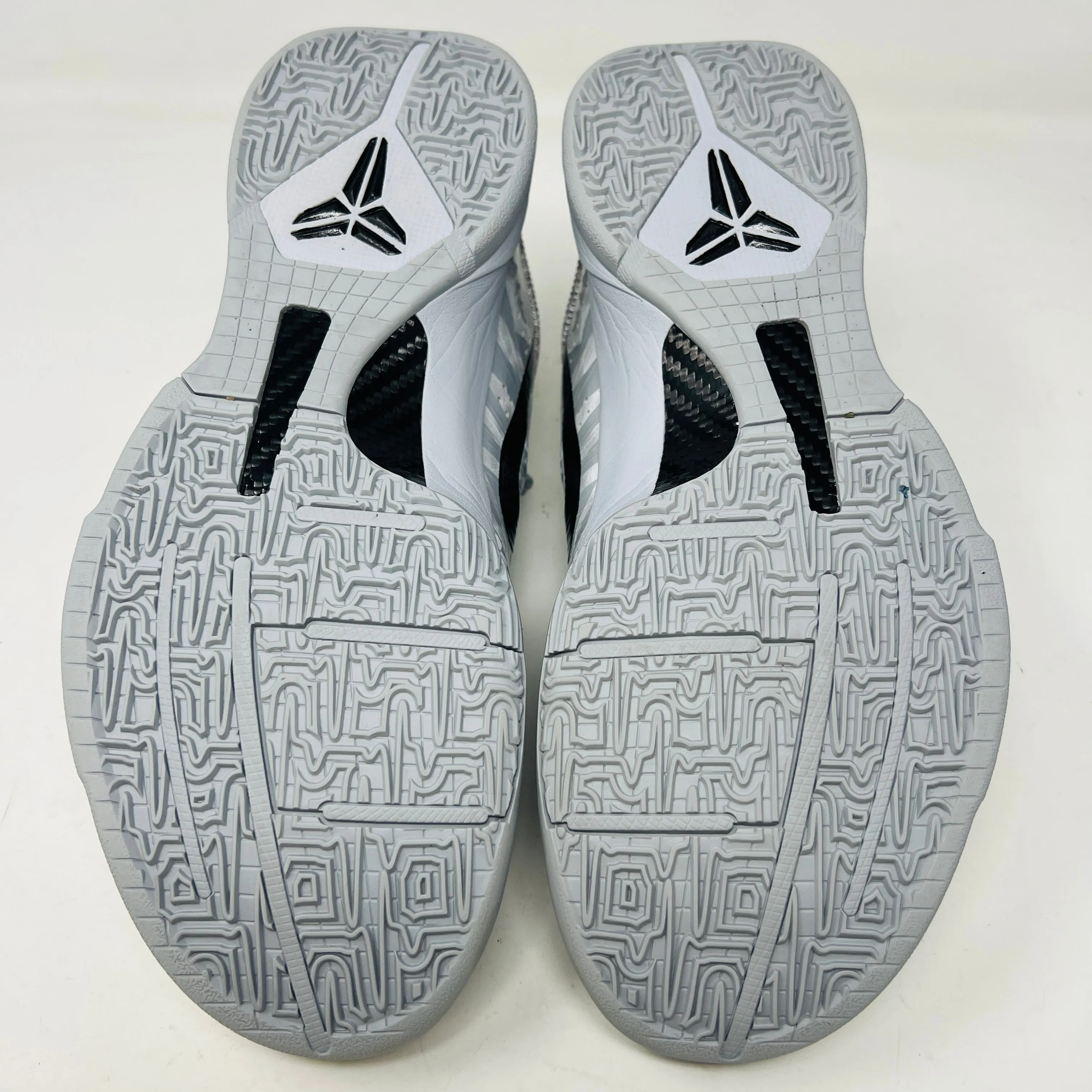 Nike Kobe 5 Protro Zebra PE