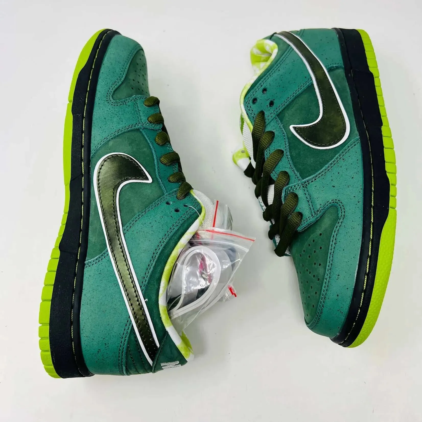 Nike SB Dunk Low Concepts Green Lobster (Shanghai Special Box)