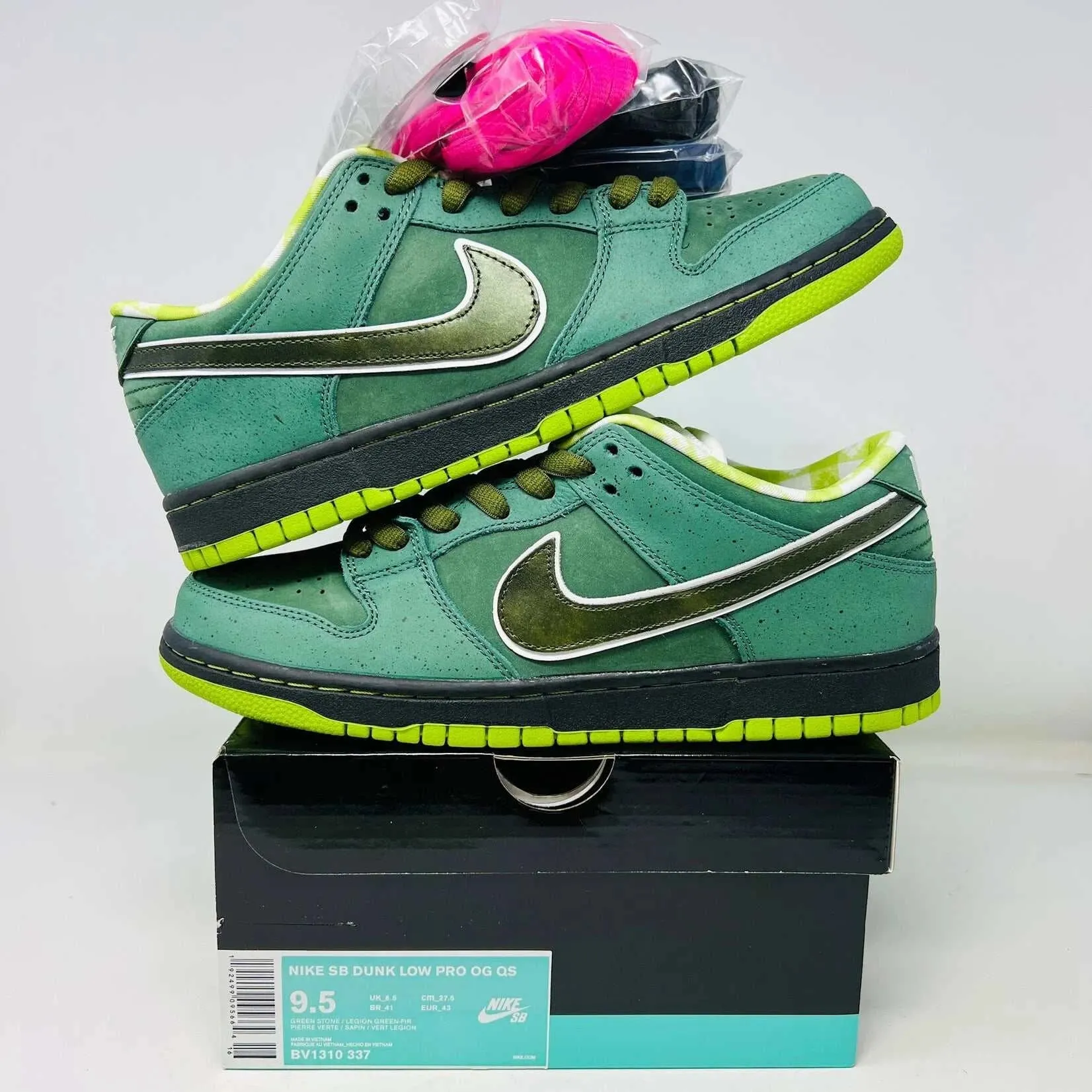 Nike SB Dunk Low Concepts Green Lobster (Shanghai Special Box)