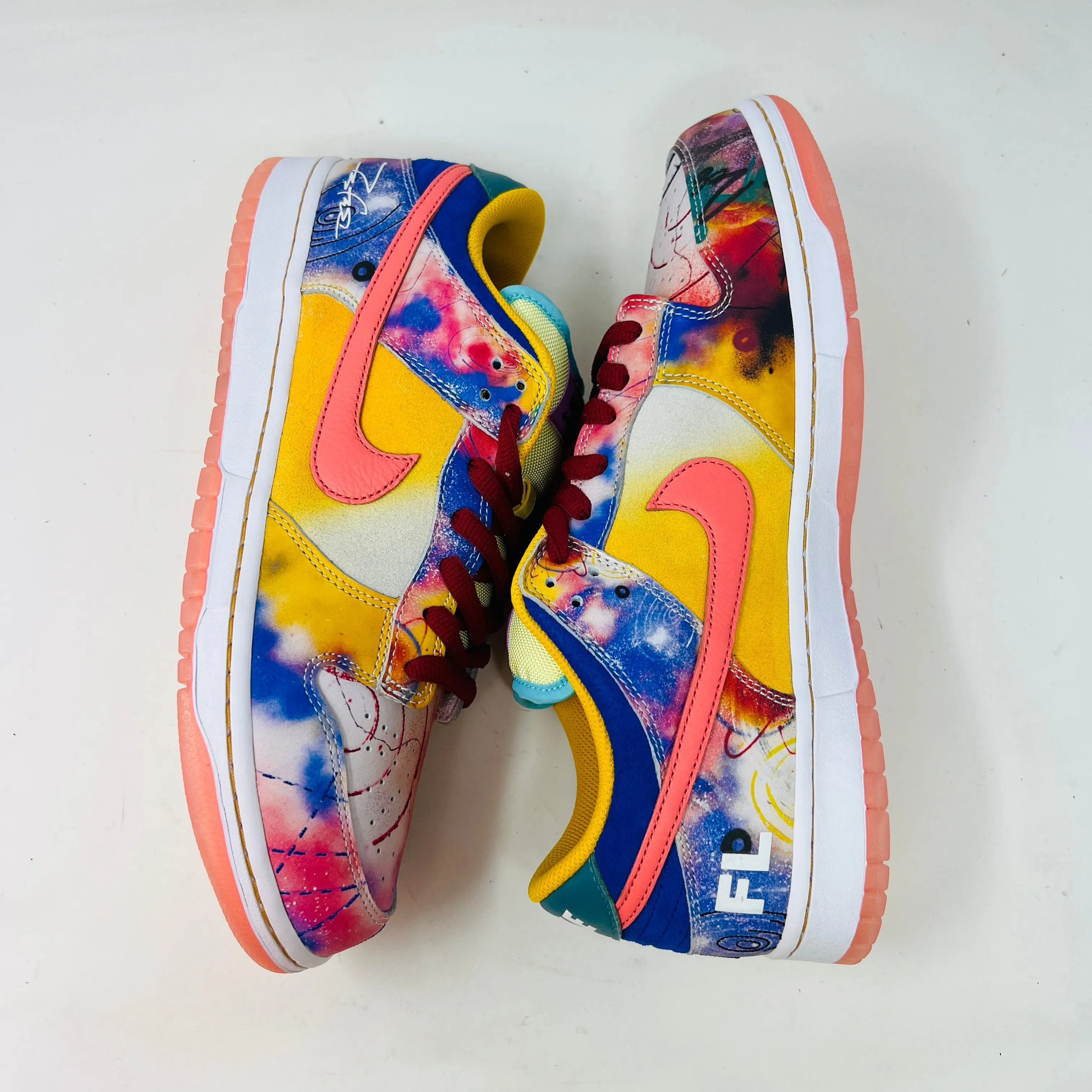 Nike SB Dunk Low Futura Laboratories Sunblush (Friends and Family)