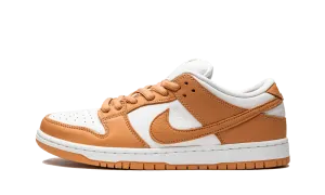 Nike SB Dunk Low Light Cognac
