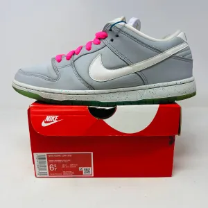 Nike SB Dunk Low Marty McFly