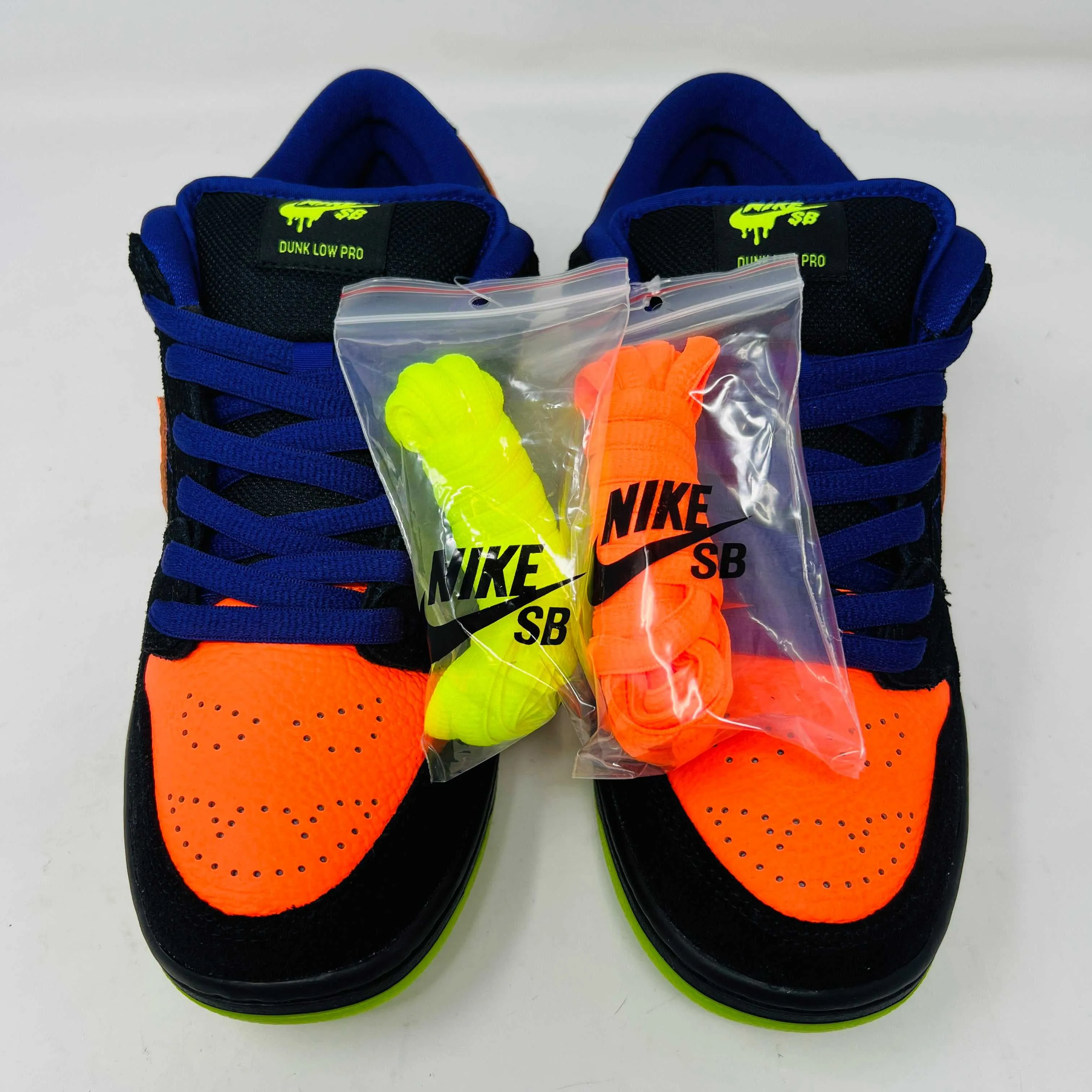Nike SB Dunk Low Night of Mischief Halloween Special Box