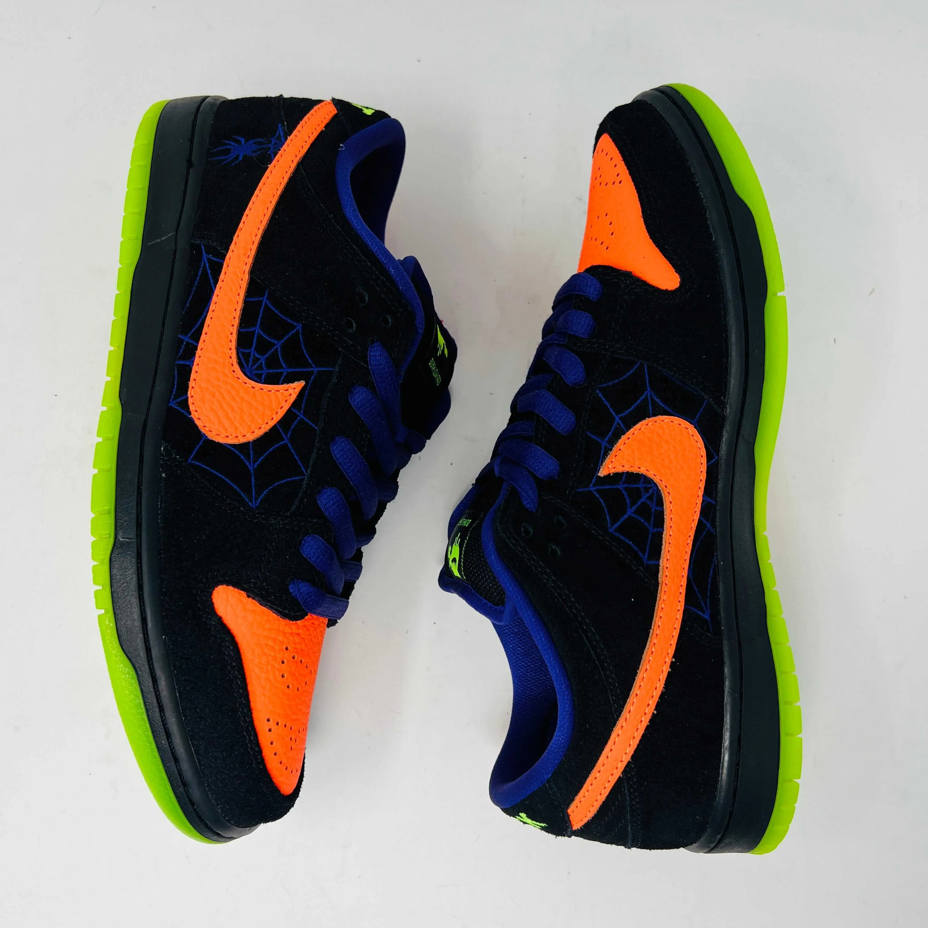Nike SB Dunk Low Night of Mischief Halloween Special Box