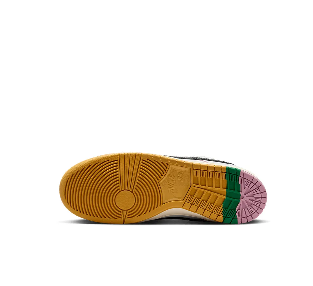 Nike SB Dunk Low Pro QS