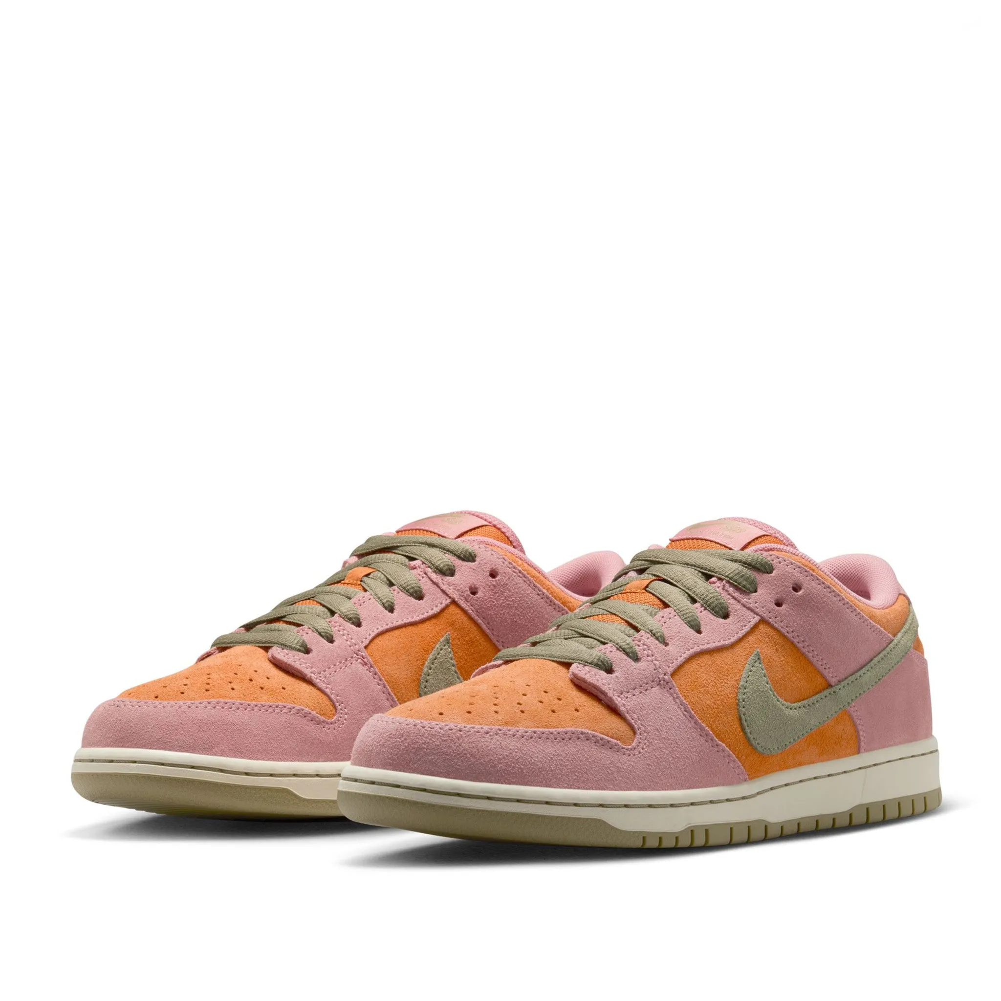 Nike SB Dunk Low Red Stardust