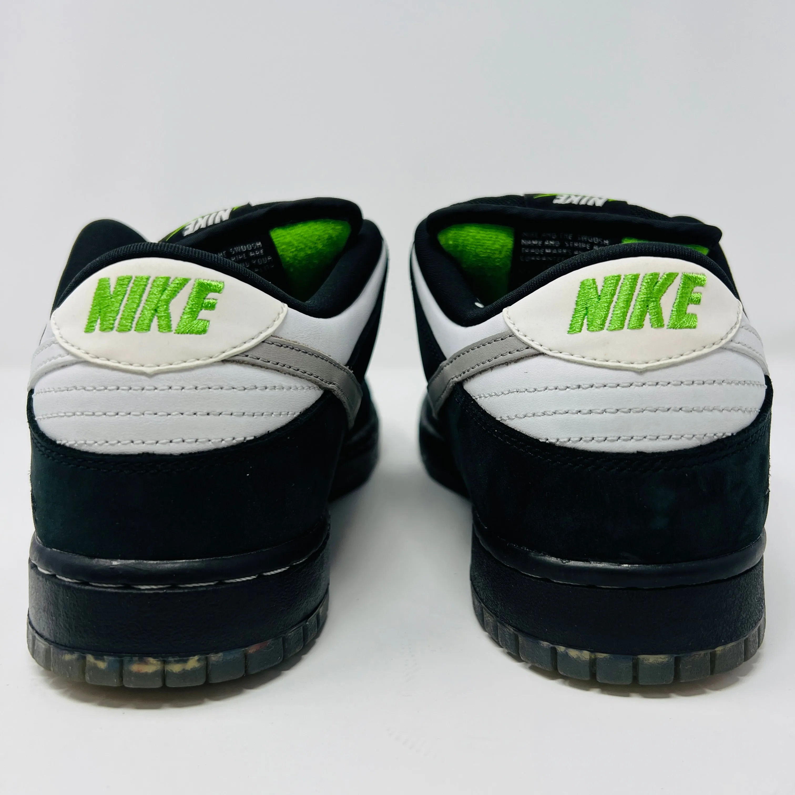 Nike SB Dunk Low Staple Panda Pigeon