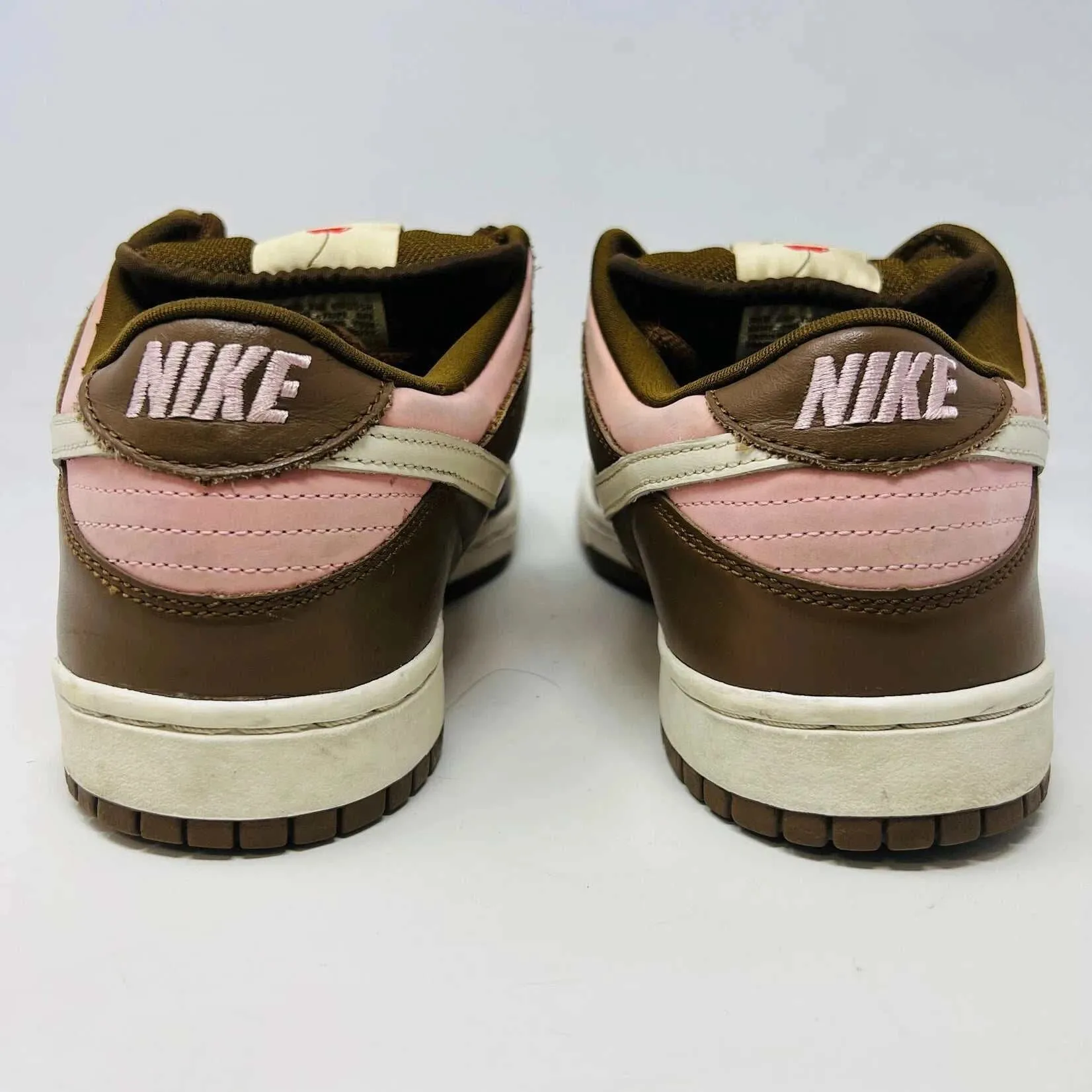 Nike SB Dunk Low Stussy Cherry