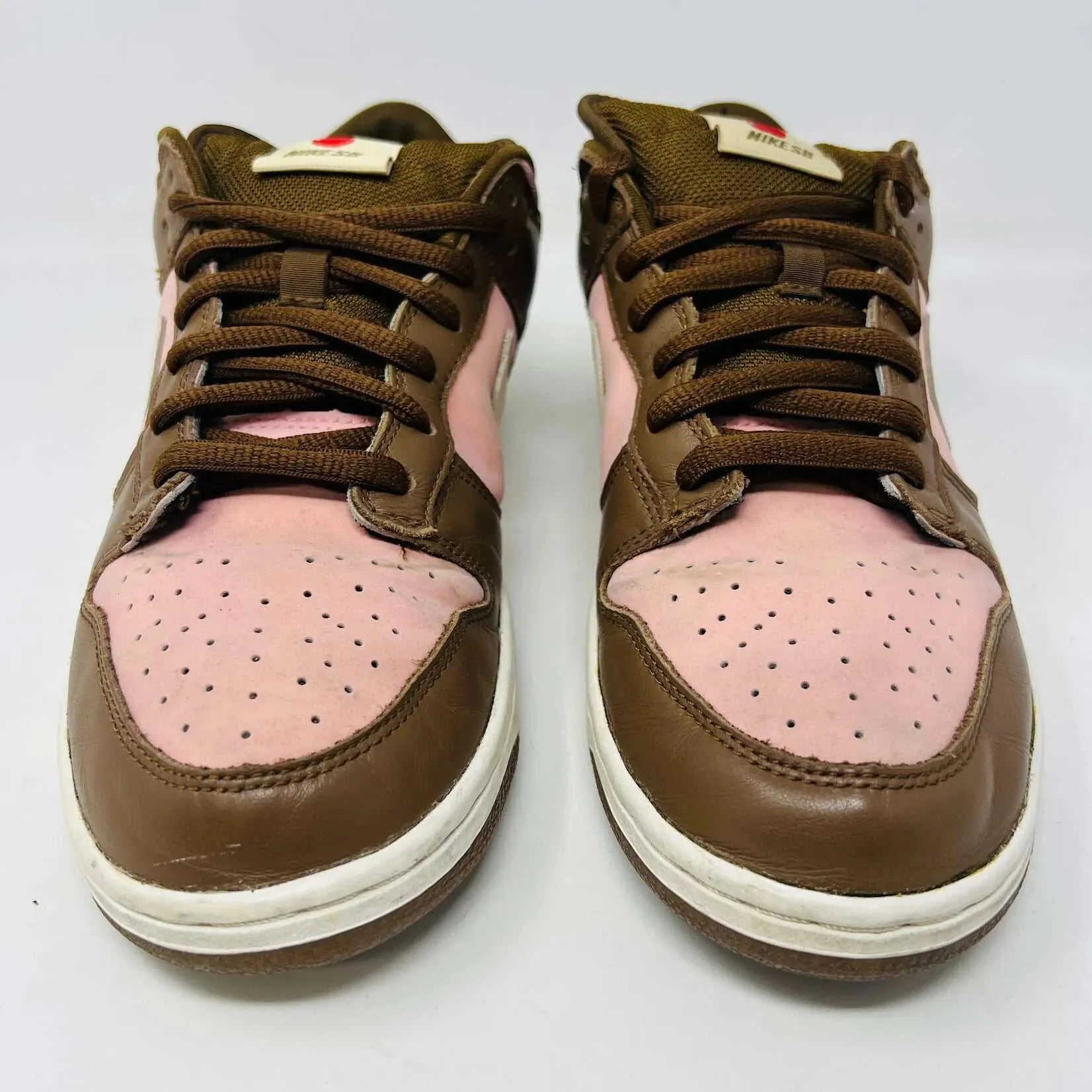 Nike SB Dunk Low Stussy Cherry