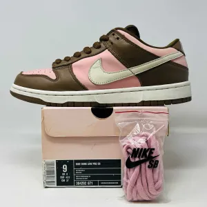 Nike SB Dunk Low Stussy Cherry