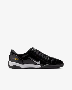 Nike - T90 SP Sneakers - (Black/White)