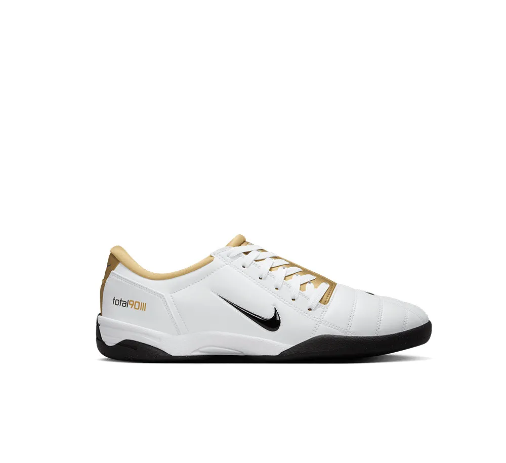 Nike Total 90 SP