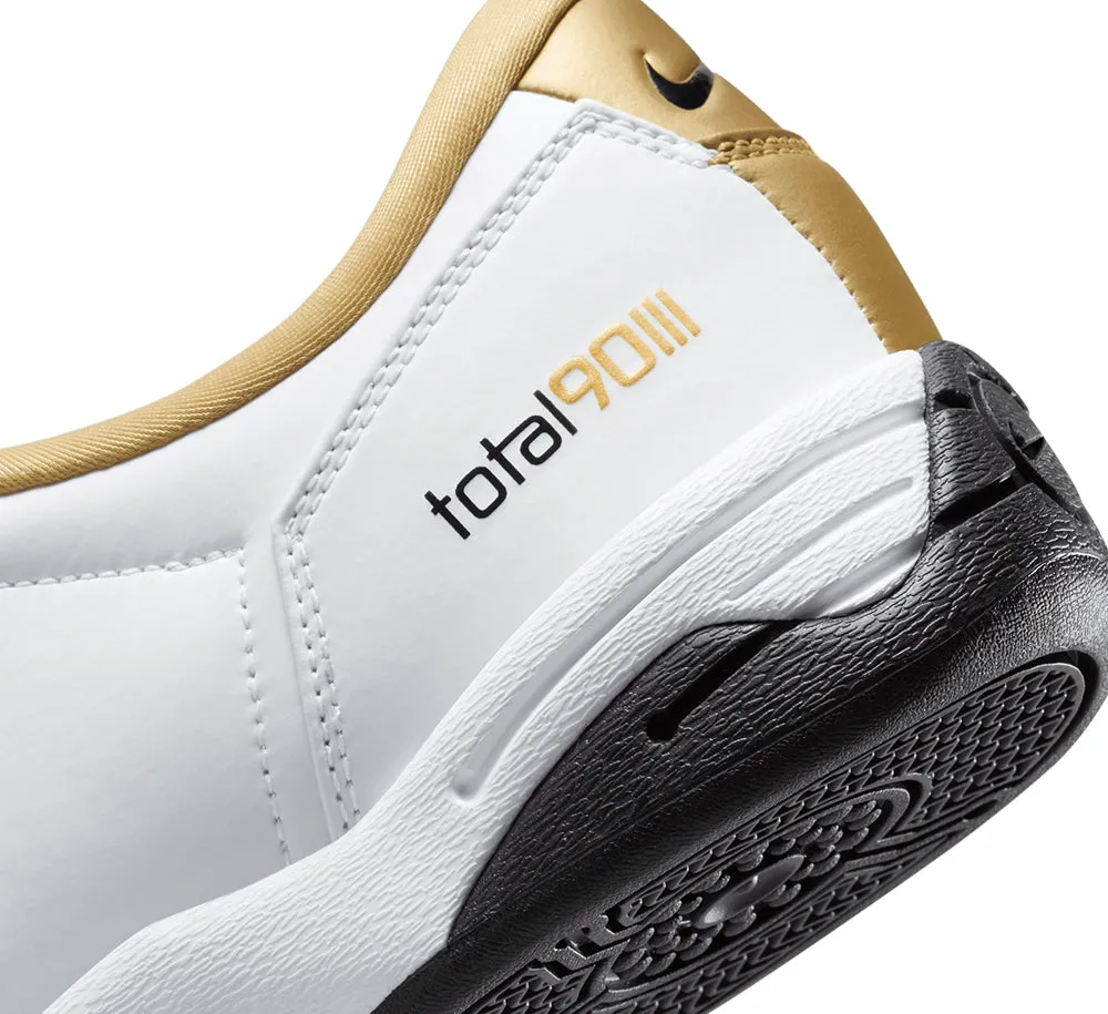 Nike Total 90 SP
