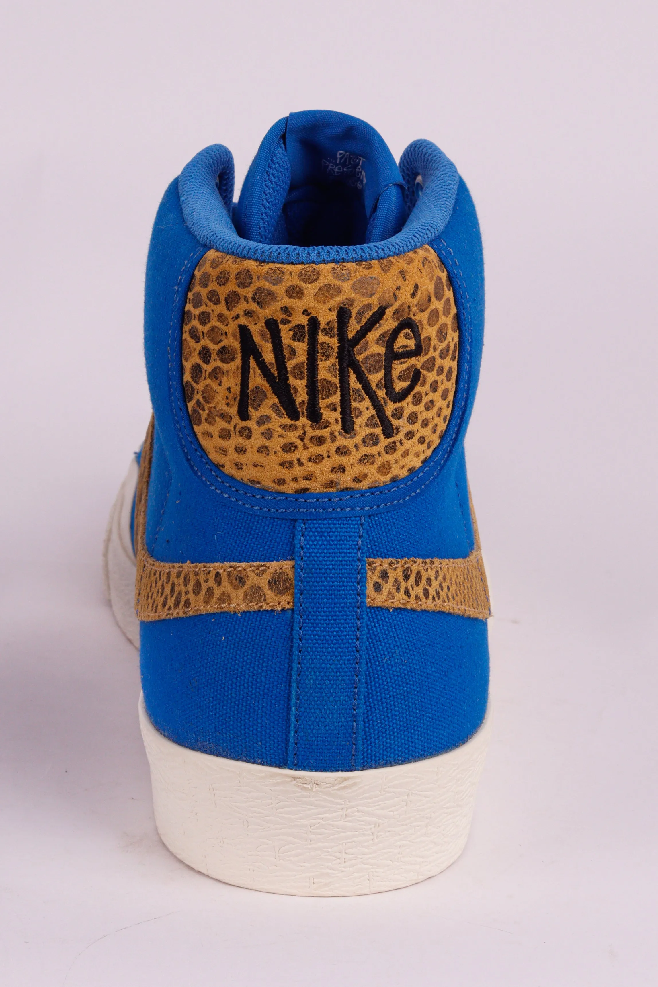 Nike x Stssy Blazer All Court Mid Supreme 'F&F Blue' (2010)