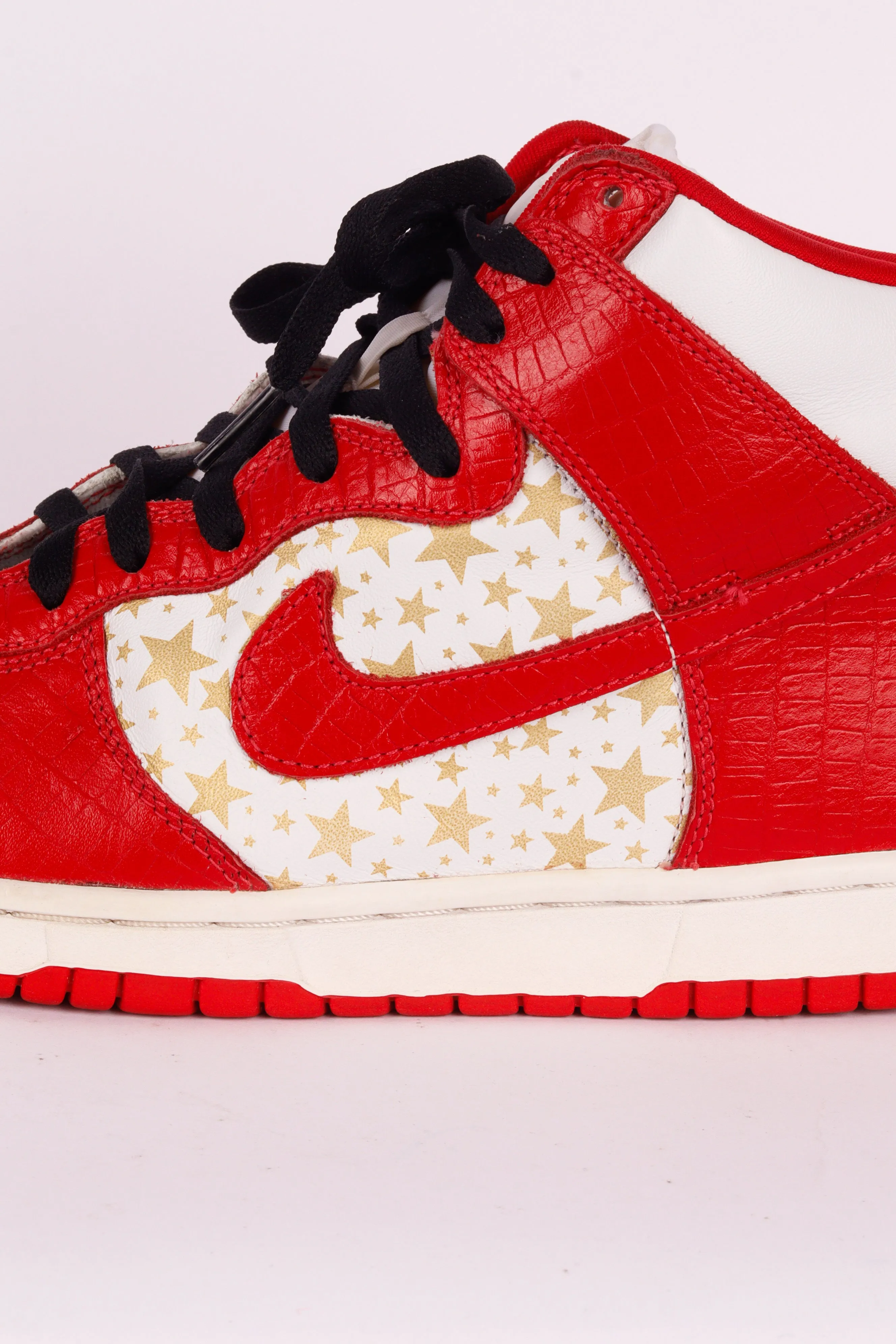 Nike x Supreme FW03 Dunk High Pro SB 'Red Stars' (2003)