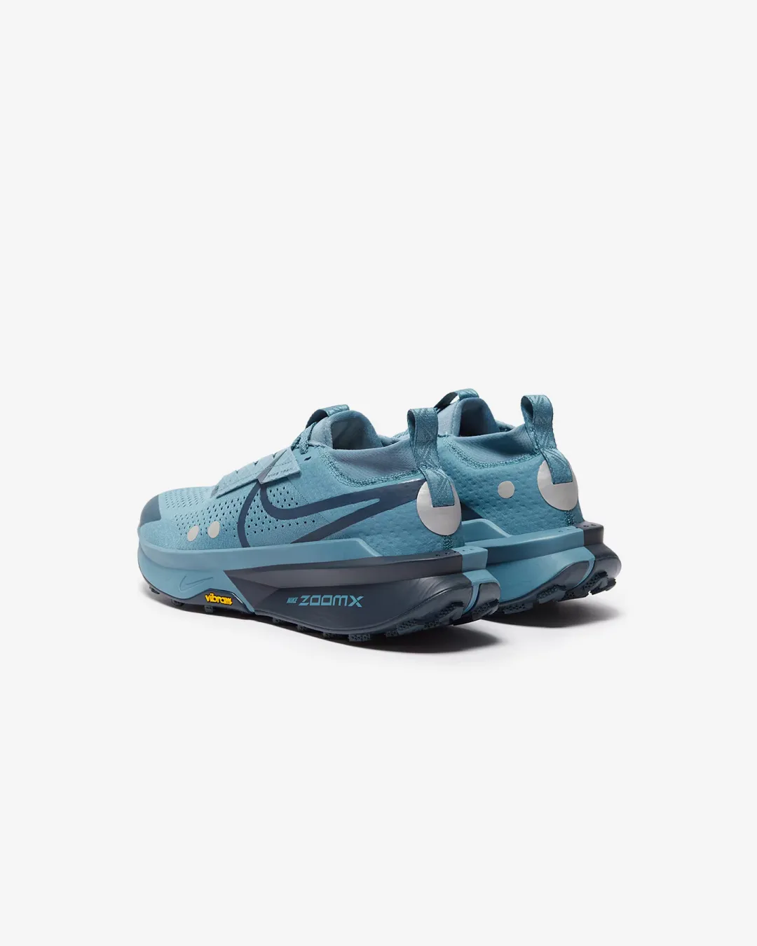 Nike Zegama 2 in Smokey Blue. Armory Navy &amp; Metallic Platinum