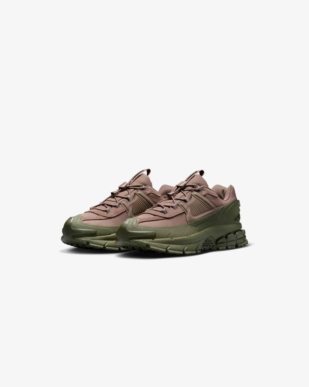 Nike Zoom Vomero 5 Roam 'Brown' Sneakers