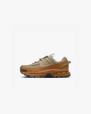 Nike Zoom Vomero 5 Roam Winterized Sneakers