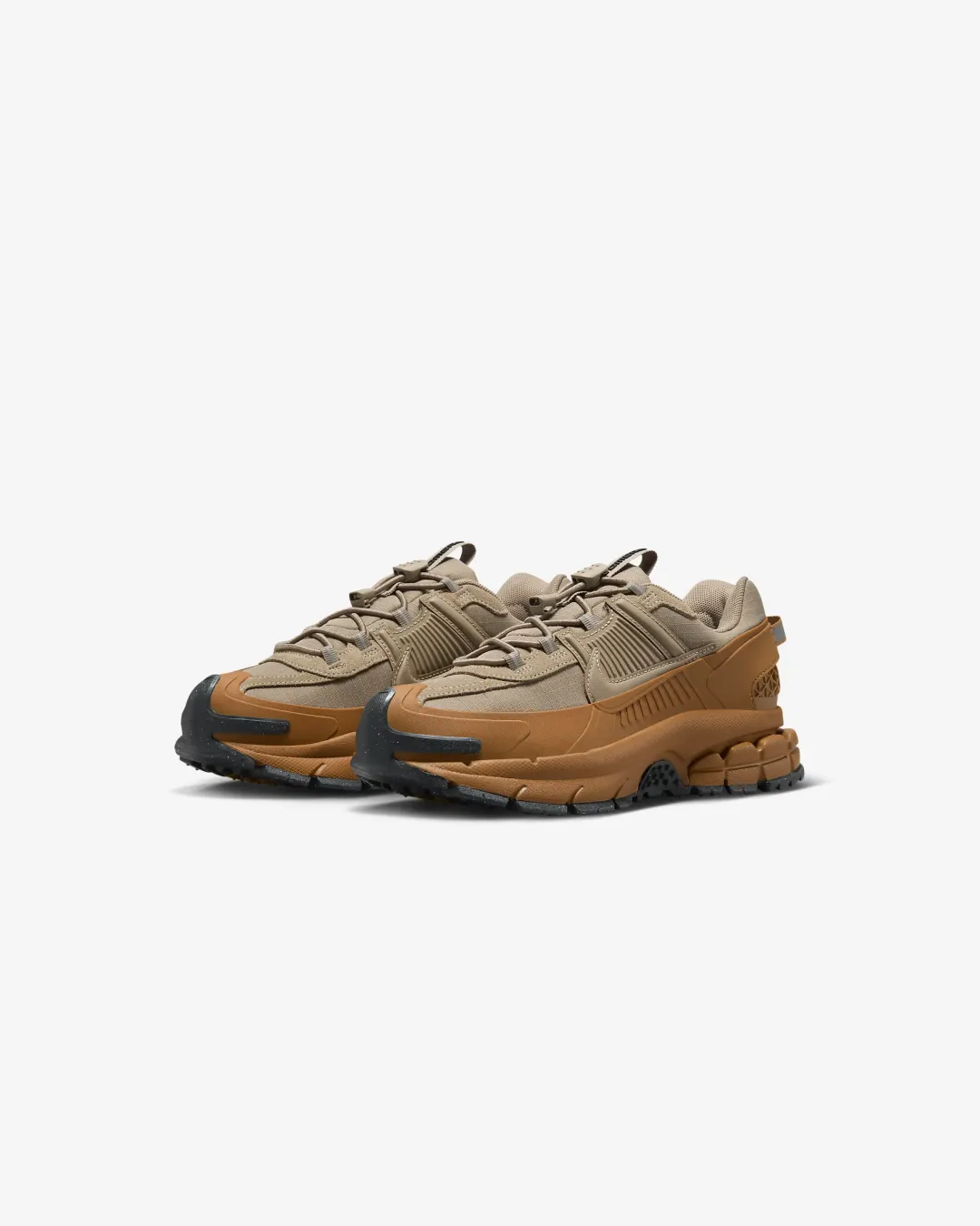Nike Zoom Vomero 5 Roam Winterized Sneakers