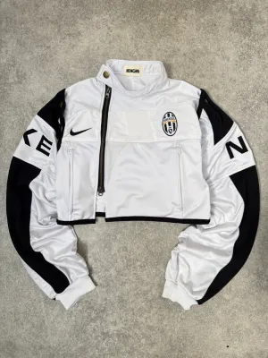 VT Rework : Nike Juventus Cropped Asymmetric Zip  Detachable Sleeve Jacket