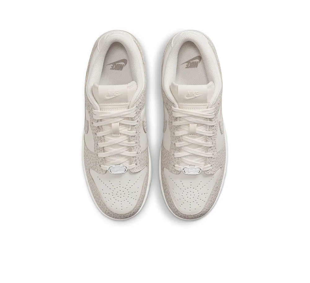 Womens Nike Dunk Low PRM